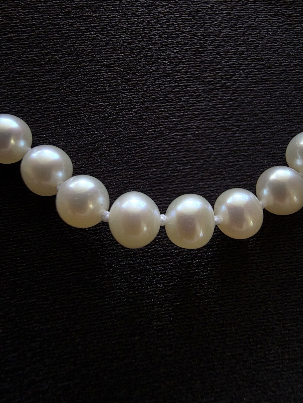 14K Gold Filagree Clasp Akoya Cultured Pearl Necklace 5mm Knotted Strand - Picture 4 of 13